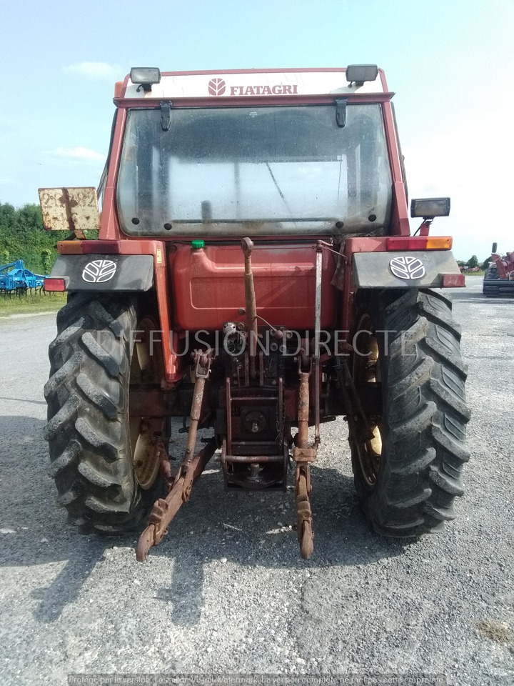 FIAT TRACTEUR AGRICOLE 80-90 DT - Tractor: foto 4 FIAT TRACTEUR AGRICOLE 80-90 DT - Tractor: foto 4