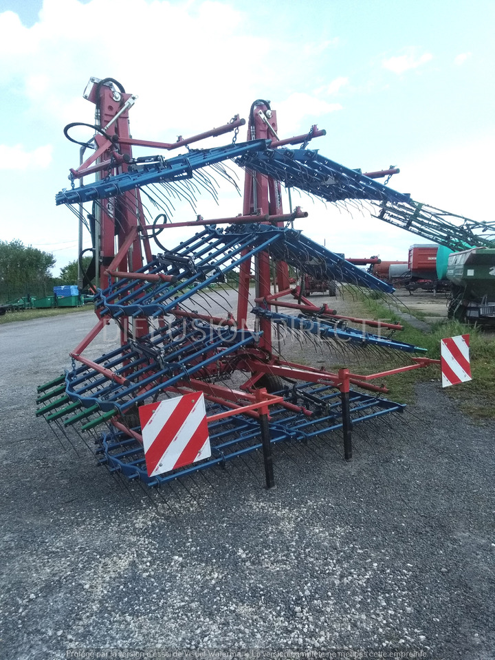 HATZENBICHLER HERSE ETRILLE 12M - Grada de púas: foto 4 HATZENBICHLER HERSE ETRILLE 12M - Grada de púas: foto 4