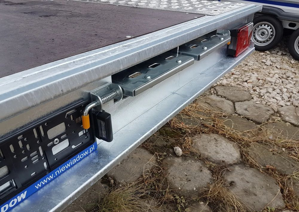 Niewiadów NM MARS 4,5x2,1m 2.7T R14C z sklejka - Portavehículos remolque: foto 3 Niewiadów NM MARS 4,5x2,1m 2.7T R14C z sklejka - Portavehículos remolque: foto 3