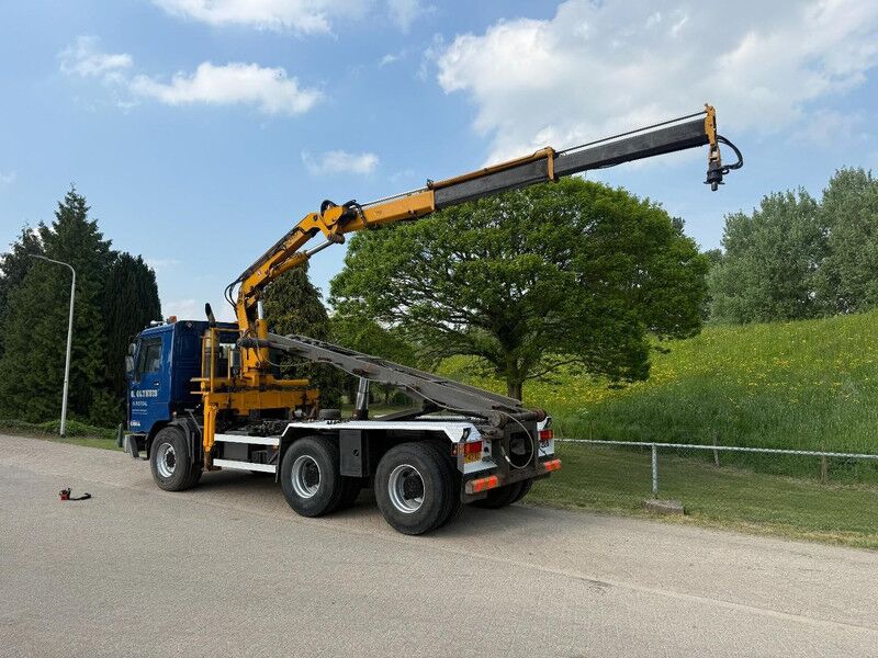 Terberg FL1350-WDG1 6x6 Atlas kraan 14TM Afstandsbediening - Camión grúa: foto 4 Terberg FL1350-WDG1 6x6 Atlas kraan 14TM Afstandsbediening - Camión grúa: foto 4