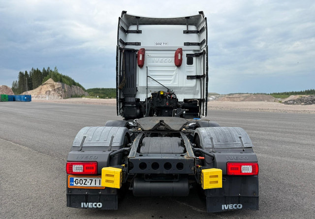 Iveco S-Way 460 LNG 6x2 - Cabeza tractora: foto 4 Iveco S-Way 460 LNG 6x2 - Cabeza tractora: foto 4