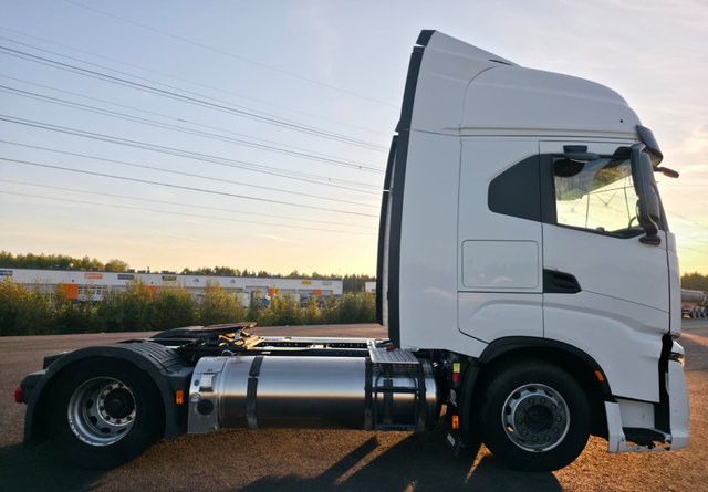 IvecoS-Way 460 4x2 LNG / LBG - Cabeza tractora: foto 5 IvecoS-Way 460 4x2 LNG / LBG - Cabeza tractora: foto 5