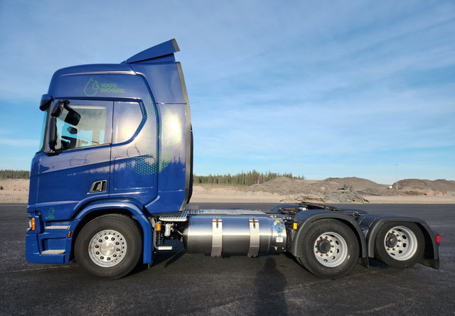 Scania R410 LNG / LBG 6x2 - Cabeza tractora: foto 2 Scania R410 LNG / LBG 6x2 - Cabeza tractora: foto 2