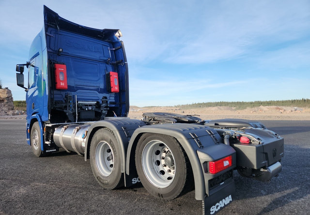 ScaniaR410 LNG / LBG 6x2 - Cabeza tractora: foto 3 ScaniaR410 LNG / LBG 6x2 - Cabeza tractora: foto 3