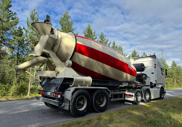 Liebherr12m3 Perävaunu - Semirremolque hormigonera: foto 4 Liebherr12m3 Perävaunu - Semirremolque hormigonera: foto 4