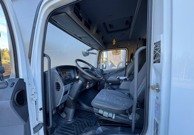 Camión caja cerrada Mercedes-BenzAtego kaappi + perälauta: foto 12