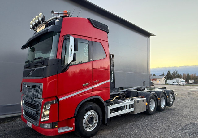 VolvoFH16 750 8X4 - Multibasculante camión: foto 1 VolvoFH16 750 8X4 - Multibasculante camión: foto 1