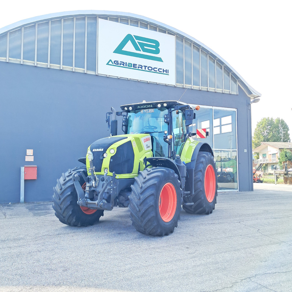 CLAAS AXION 810 - Tractor: foto 1 CLAAS AXION 810 - Tractor: foto 1