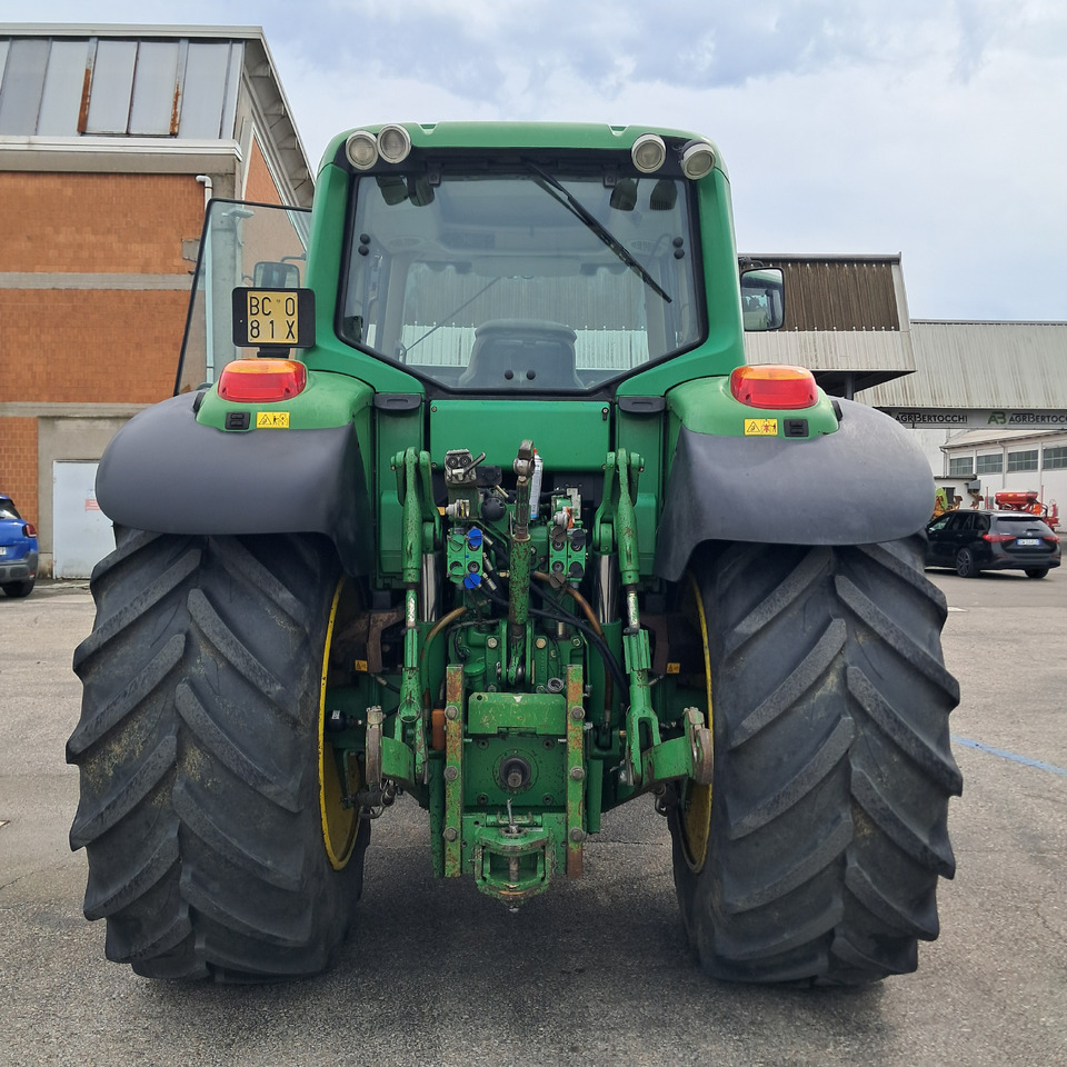 JOHN DEERE 6830 Premium - Tractor: foto 4 JOHN DEERE 6830 Premium - Tractor: foto 4