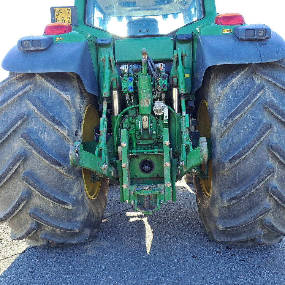 JOHN DEERE 7530 PREMIUM - Tractor: foto 4 JOHN DEERE 7530 PREMIUM - Tractor: foto 4