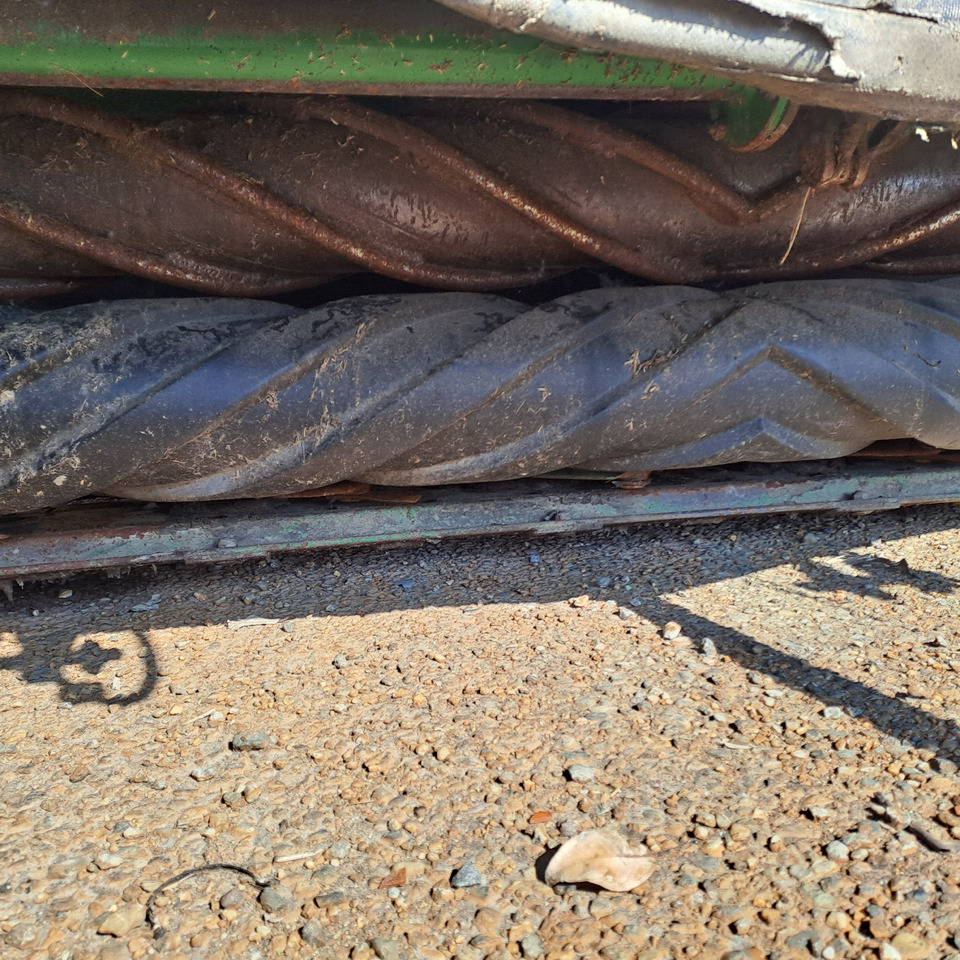 JOHN DEERE FC 131 - Segadora: foto 4 JOHN DEERE FC 131 - Segadora: foto 4