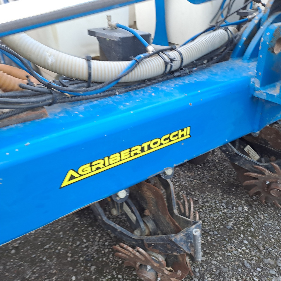 Sembradora de precisión KINZE 3110: foto 8