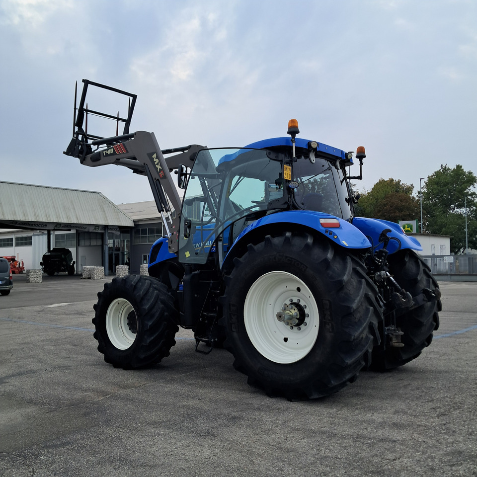 NEW HOLLAND T7 270 - Tractor: foto 3 NEW HOLLAND T7 270 - Tractor: foto 3