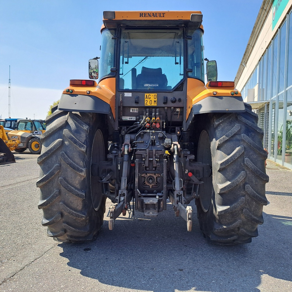 RENAULT ARES 720 RZ - Tractor: foto 4 RENAULT ARES 720 RZ - Tractor: foto 4