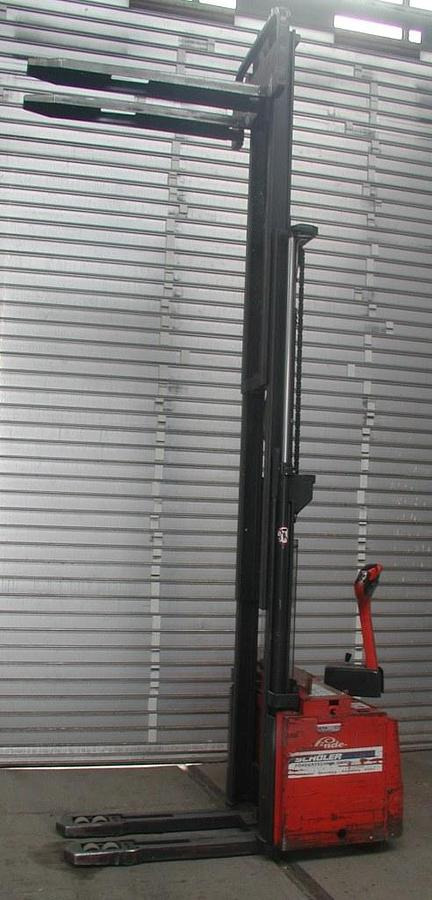 Hochhubwagen LINDE - Apilador: foto 2 Hochhubwagen LINDE - Apilador: foto 2