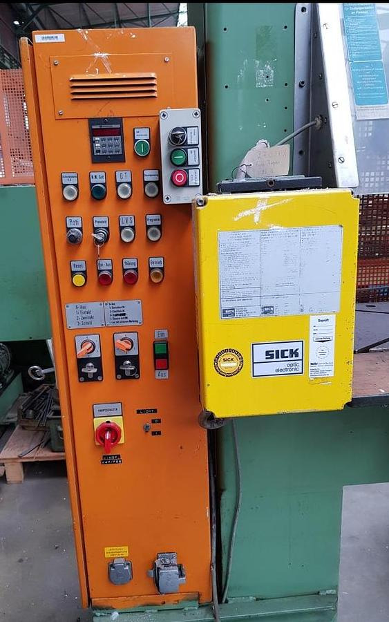 Hydr. Schnelläuferpresse DUNKES - Máquina para metal: foto 3 Hydr. Schnelläuferpresse DUNKES - Máquina para metal: foto 3