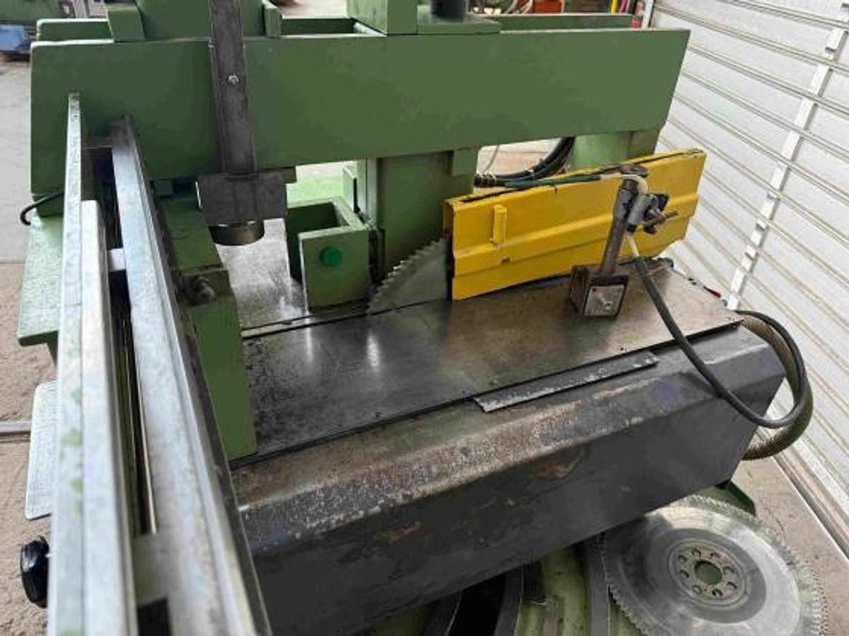 Metallbearbeitungsmaschine TRENNJÄGER LPC 110/400 - Metallkreissägen - Sierra circular para metales: foto 1 Metallbearbeitungsmaschine TRENNJÄGER LPC 110/400 - Metallkreissägen - Sierra circular para metales: foto 1