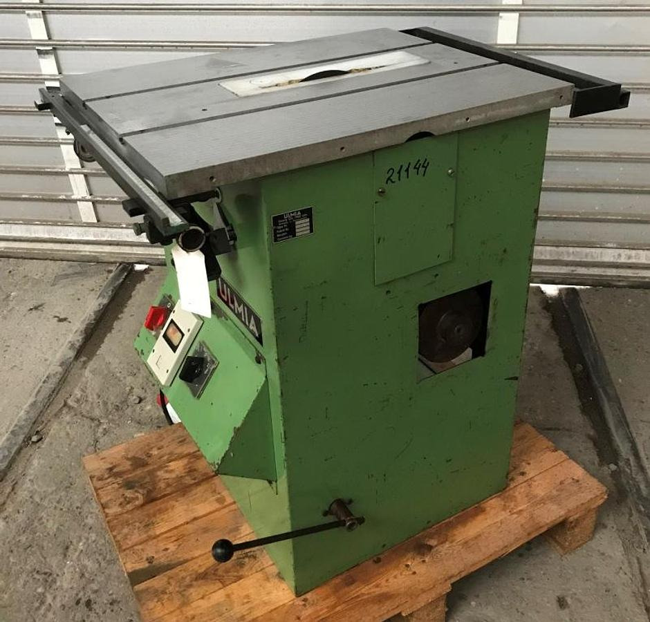 Präzisions-Holzkreissäge ULMIA - Máquina para madera: foto 2 Präzisions-Holzkreissäge ULMIA - Máquina para madera: foto 2