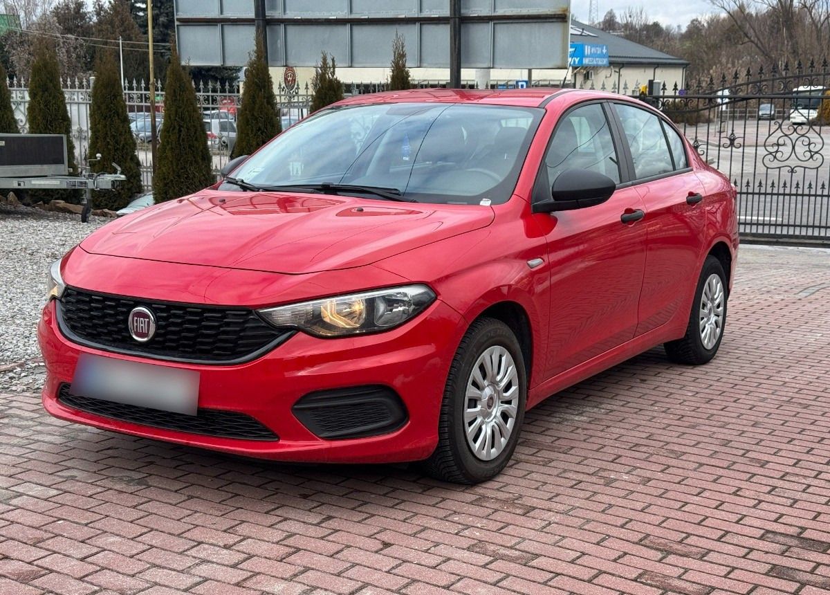 Fiat Tipo Fiat 2019 Rok 1.4 Benzyna Salon Polska Bezwypadkowy - Sedan: foto 2 Fiat Tipo Fiat 2019 Rok 1.4 Benzyna Salon Polska Bezwypadkowy - Sedan: foto 2