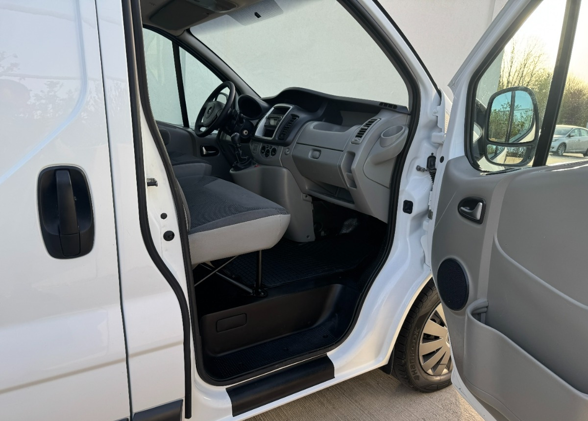 Furgón Opel Vivaro L2 LONG 2.0 CDTI 115 KM 2014 rok Klimatyzacja Z Niemiec: foto 8