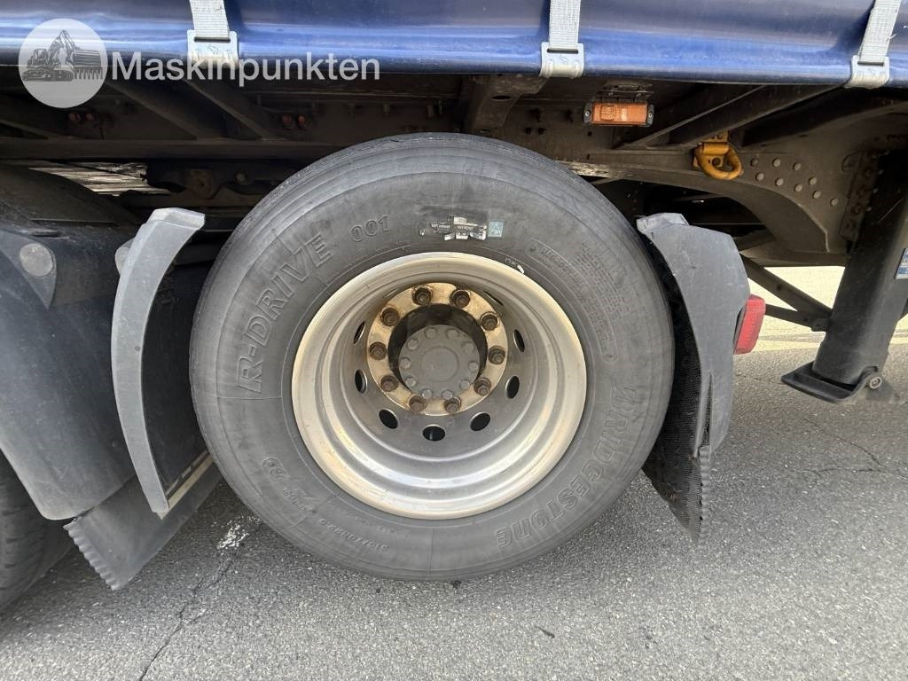 Cabeza tractora DAF 530: foto 23
