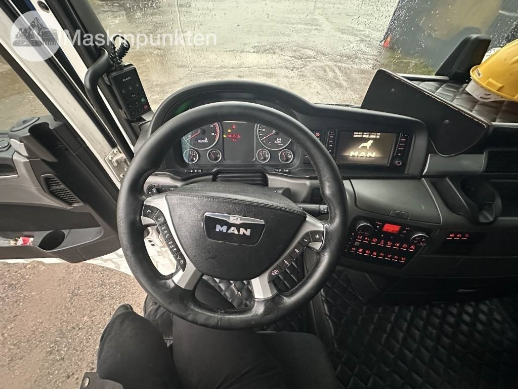 Cabeza tractora MAN TGX 28.500: foto 38