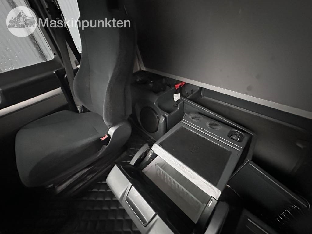 Cabeza tractora MAN TGX 28.500: foto 40