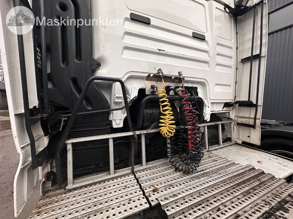 Cabeza tractora MAN TGX 28.500: foto 29