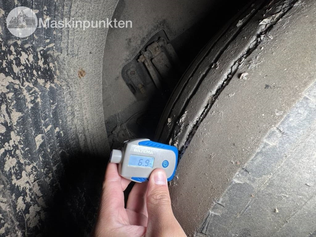 Volvo FH 12  - Cabeza tractora: foto 5 Volvo FH 12  - Cabeza tractora: foto 5