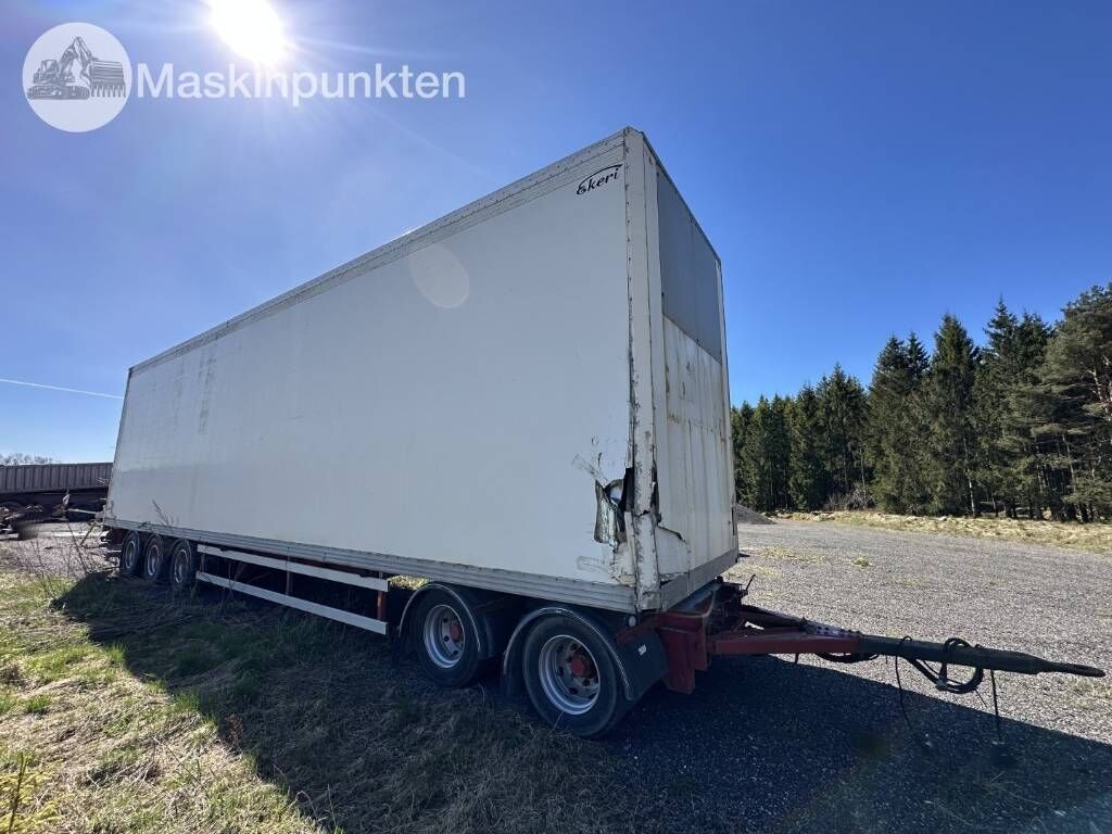Ekeri L/L-5 skåpsläp - Caja cerrada remolque: foto 3 Ekeri L/L-5 skåpsläp - Caja cerrada remolque: foto 3