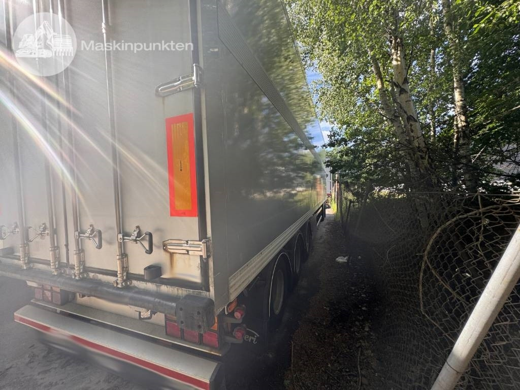 Ekeri L5  - Caja cerrada remolque: foto 4 Ekeri L5  - Caja cerrada remolque: foto 4