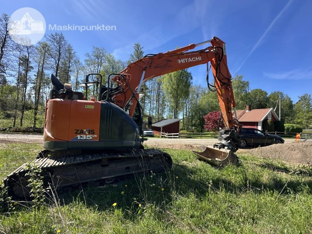 Hitachi ZX 135 US-6 - Excavadora de cadenas: foto 4 Hitachi ZX 135 US-6 - Excavadora de cadenas: foto 4