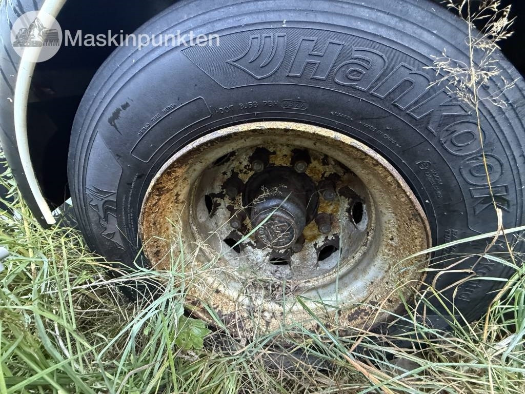 Remolque maderero Jyki V 42 T0: foto 36 Remolque maderero Jyki V 42 T0: foto 36