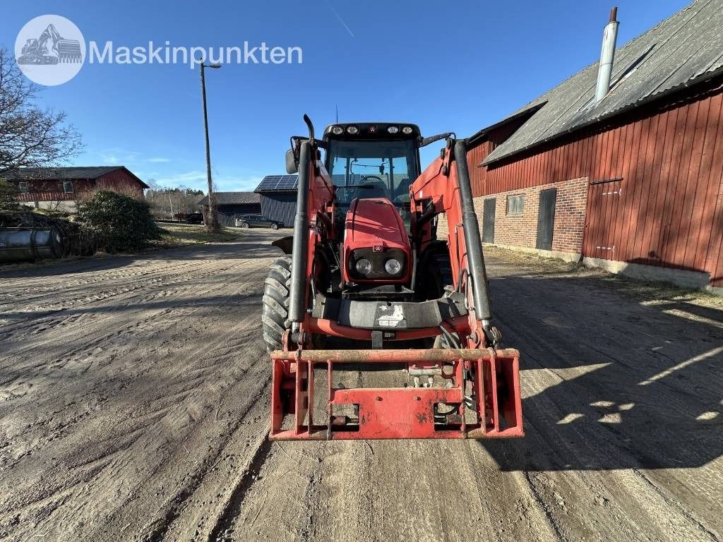 Massey Ferguson 5455-4 - Tractor: foto 2 Massey Ferguson 5455-4 - Tractor: foto 2
