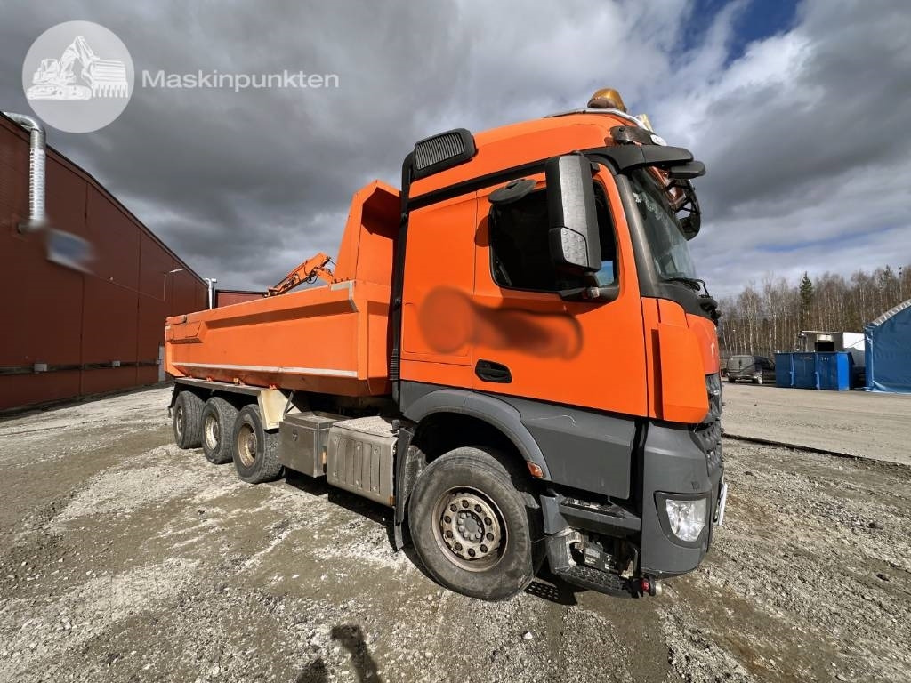 Mercedes-Benz Arocs - Volquete camión: foto 1 Mercedes-Benz Arocs - Volquete camión: foto 1