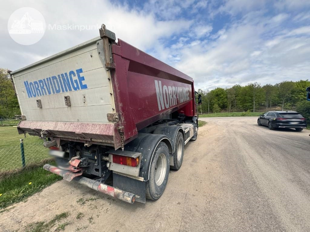 Scania G 400 - Volquete camión: foto 4 Scania G 400 - Volquete camión: foto 4