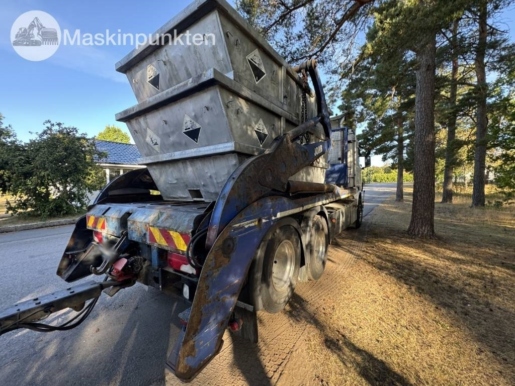 Scania R 560 LB  - Portacontenedor de cadenas camión: foto 4 Scania R 560 LB  - Portacontenedor de cadenas camión: foto 4