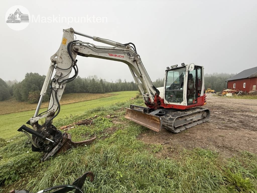 Miniexcavadora Takeuchi TB 290-2: foto 1