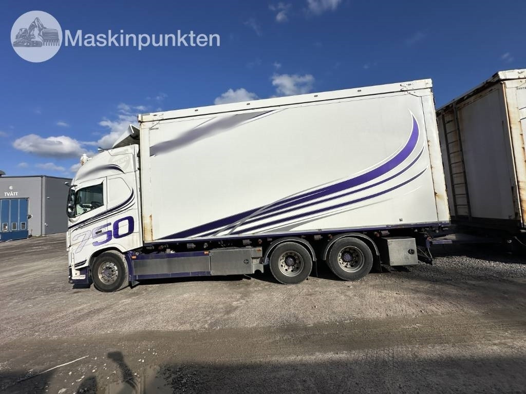 Leasing financiero de Volvo FH 16 750  leasing Volvo FH 16 750: foto 8