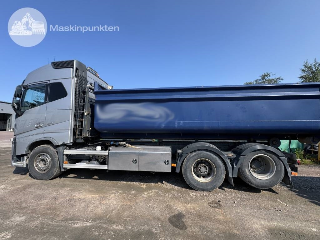 Volvo FH 16 750 - Multibasculante camión: foto 2 Volvo FH 16 750 - Multibasculante camión: foto 2