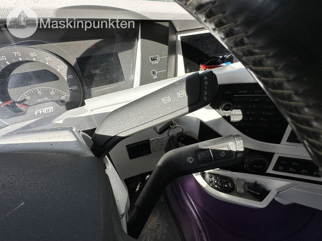 Leasing financiero de Volvo FH 16 750  leasing Volvo FH 16 750: foto 26