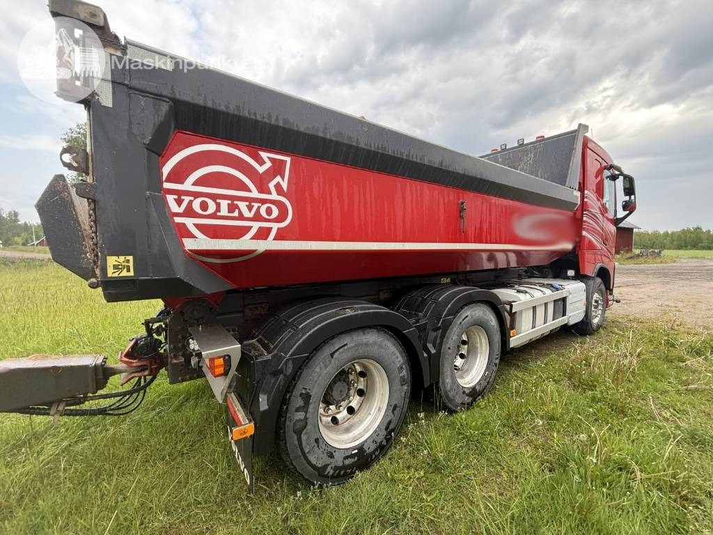 Volvo FH 540 EKIPAGE - Volquete camión: foto 4 Volvo FH 540 EKIPAGE - Volquete camión: foto 4