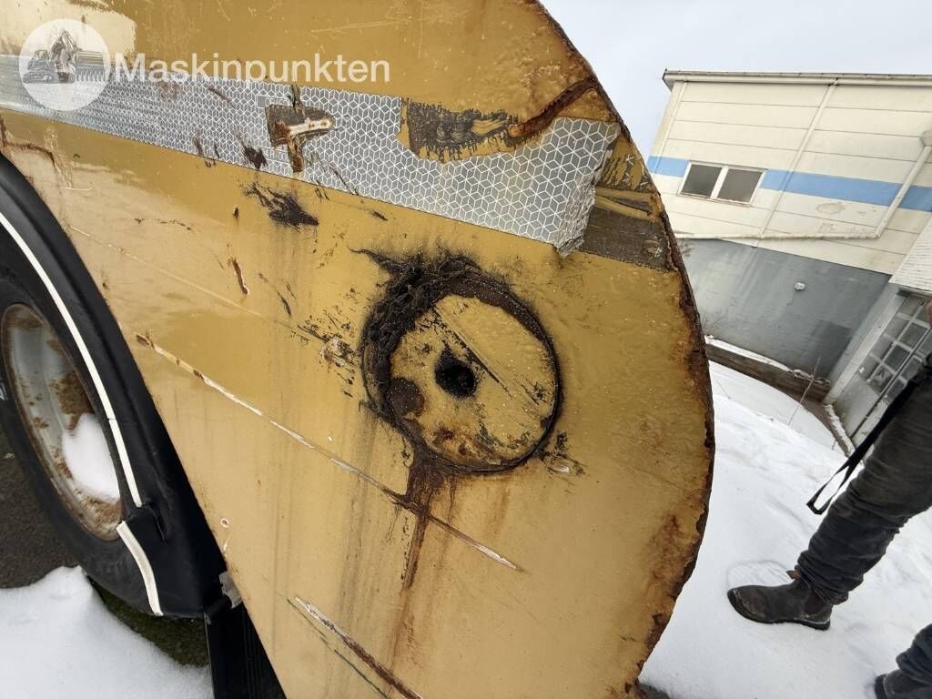 Portacontenedor de cadenas camión Volvo FL 4*2 liftdumper: foto 42