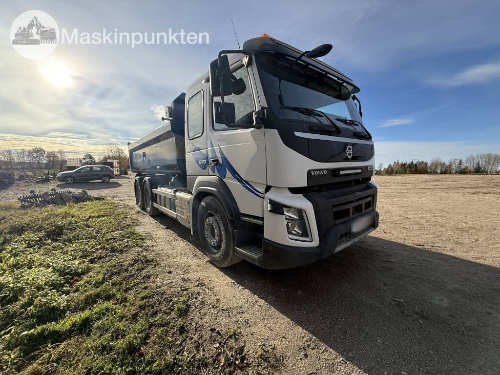 Volvo FM 6*4 - Volquete camión: foto 3 Volvo FM 6*4 - Volquete camión: foto 3