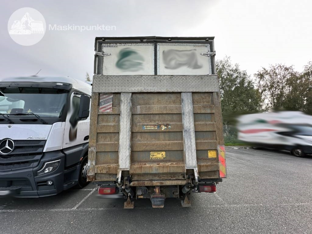 Volvo FM 9 300 - Camión caja cerrada: foto 5 Volvo FM 9 300 - Camión caja cerrada: foto 5