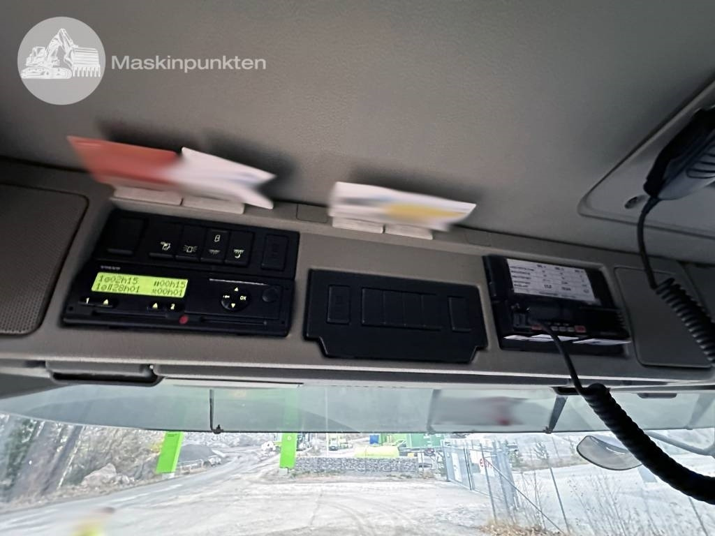 Volquete camión Volvo FMX 380: foto 32