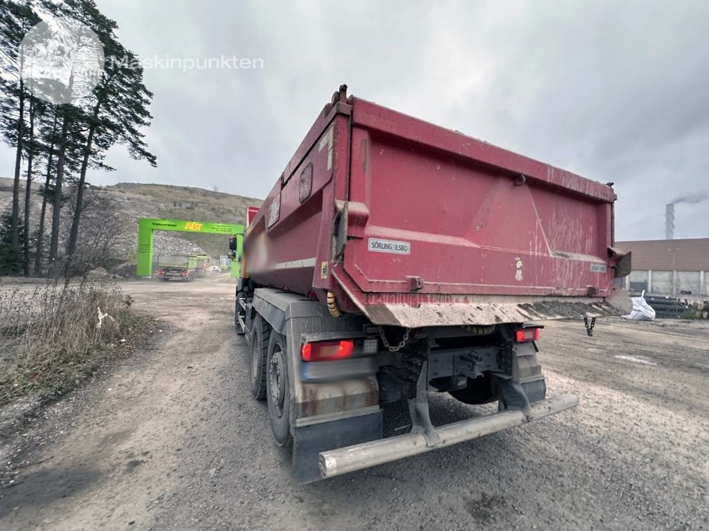 Volquete camión Volvo FMX 380: foto 10
