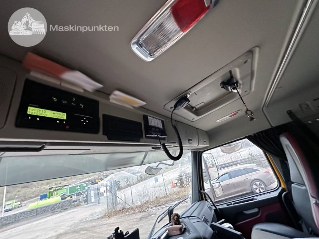 Volquete camión Volvo FMX 380: foto 21