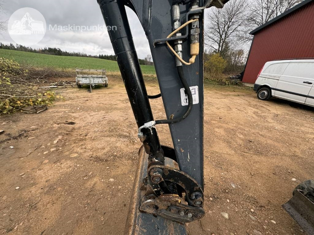 Miniexcavadora Yanmar TC 22: foto 24