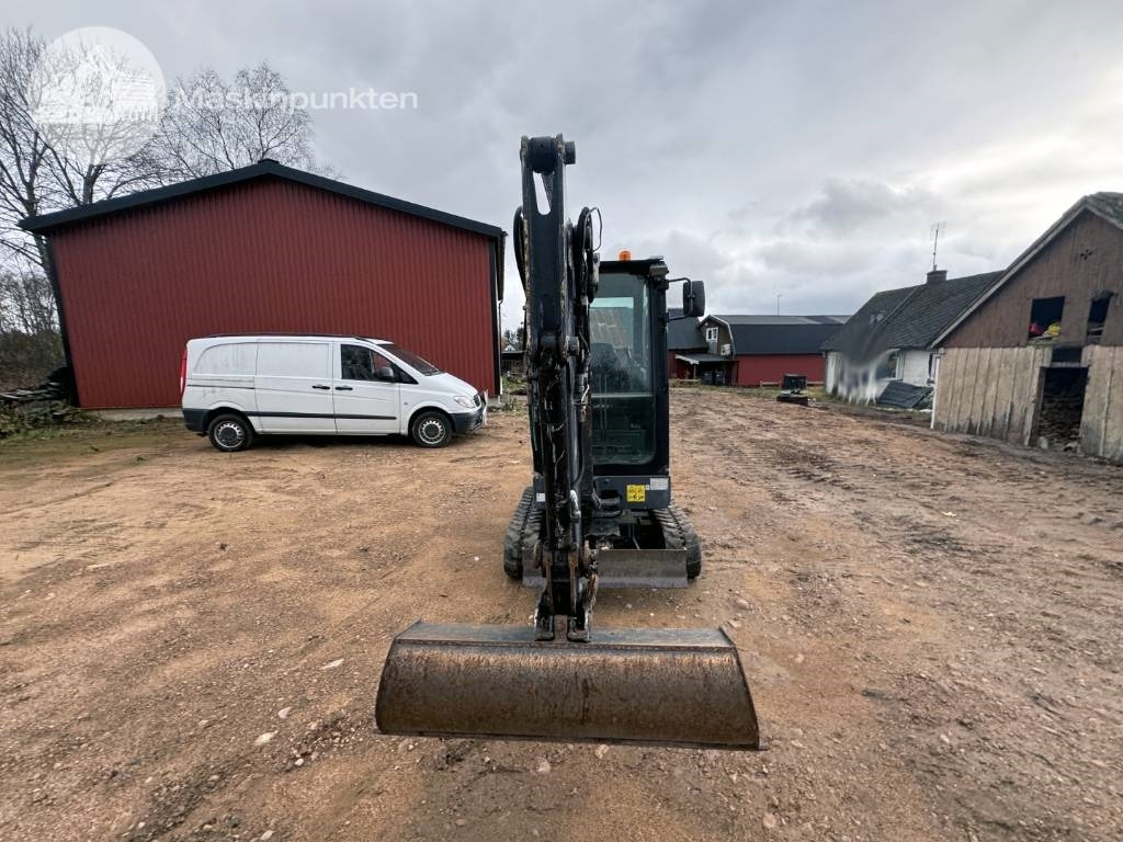 Miniexcavadora Yanmar TC 22: foto 6